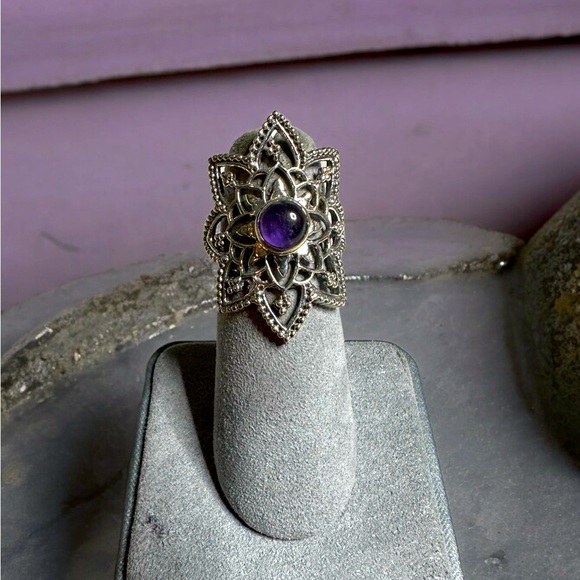 Unique Amethyst Sterling Silver Ring - Picture 1 of 10